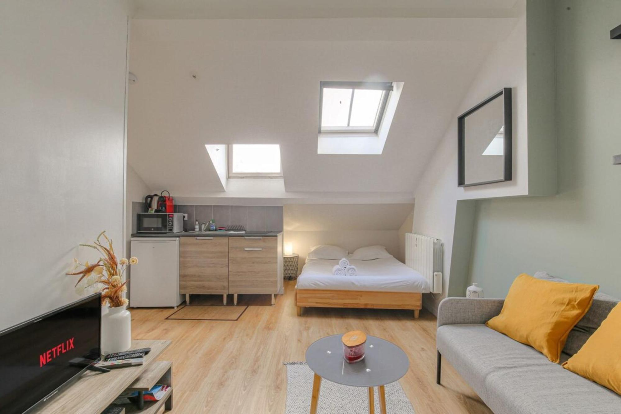 Cosy Pour Un Week-End Ou Deplacement Pro Lyon Luaran gambar